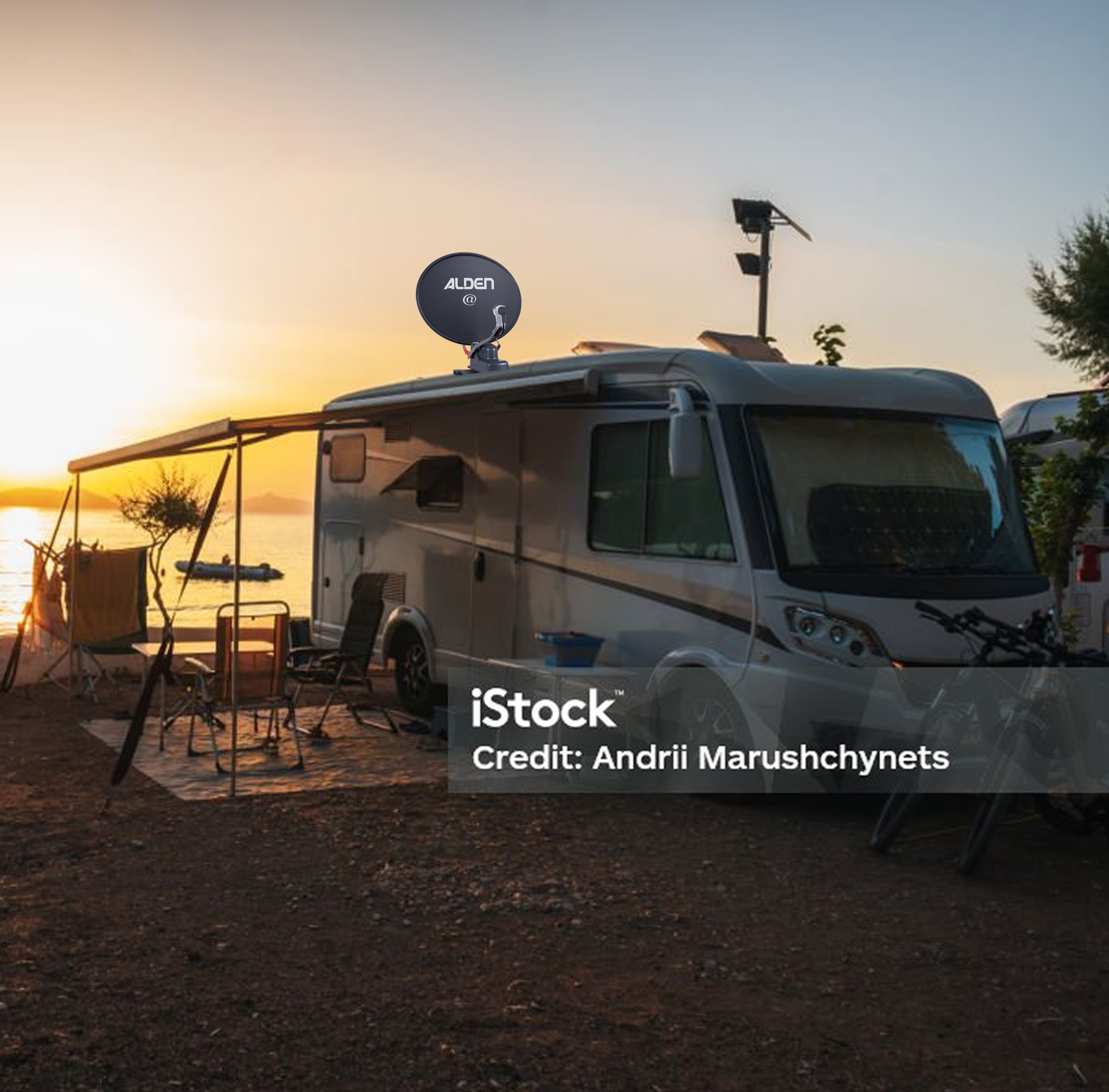 Camping-car avec Antenne Alden